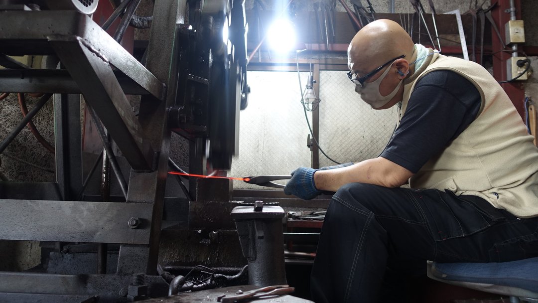 VIDEO: A DAY OF SHARPENING A VINTAGE TAKEDA YANAGIBA