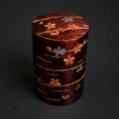 Komon Denshiro Tea Container with Sakura Pattern